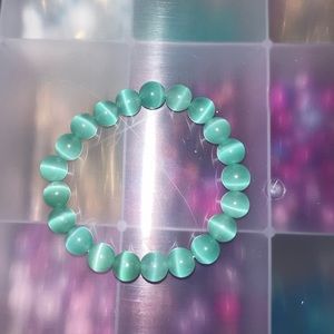 green beaded bracelet